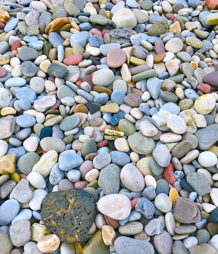 assorted-color gravel stones