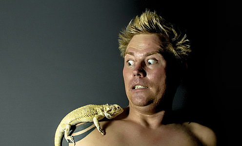 man blonde haired with brown gecko