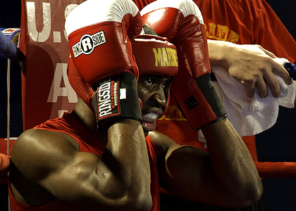 boxer holding his headband