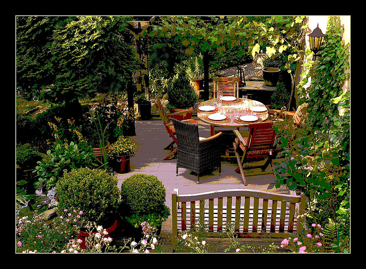 patio table framed photo