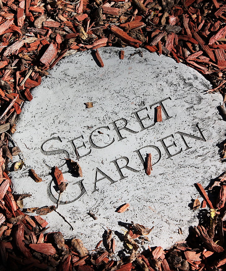 secret garden engraved board