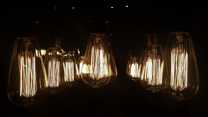 yellow light bulbs