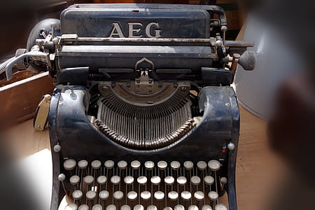 black AEG typewriter
