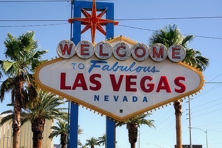 Las Vegas road sign photo during daytime