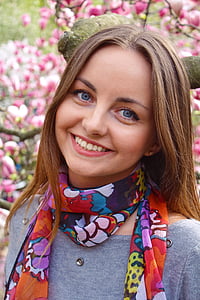 closeup photo of smiling woman