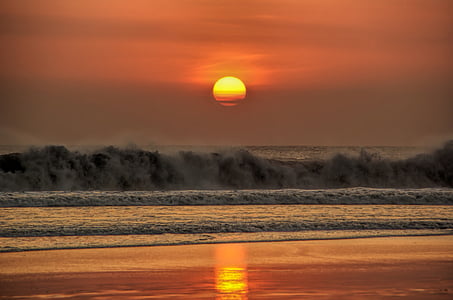 wave of sea during sunset