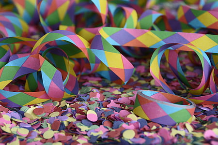 multicolored papers
