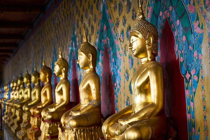 gold Buddha statue lot