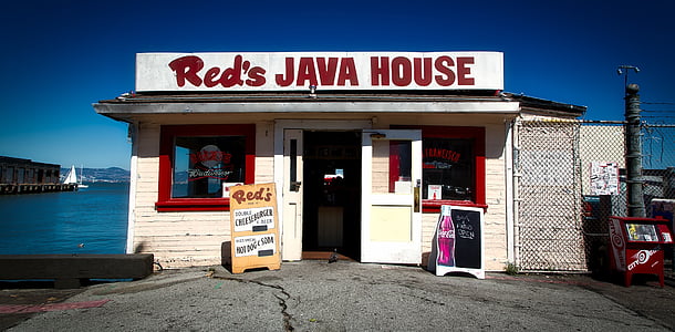 white Red's Java House during daytime