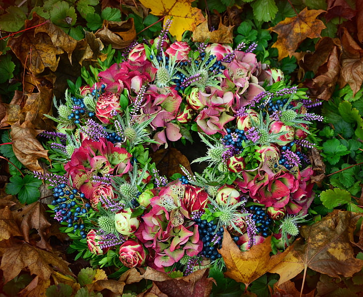 photo of green and multicolored flower wreath