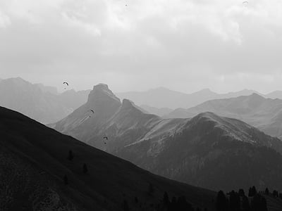 grayscale photo of mountains