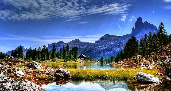 lake with background of mountain