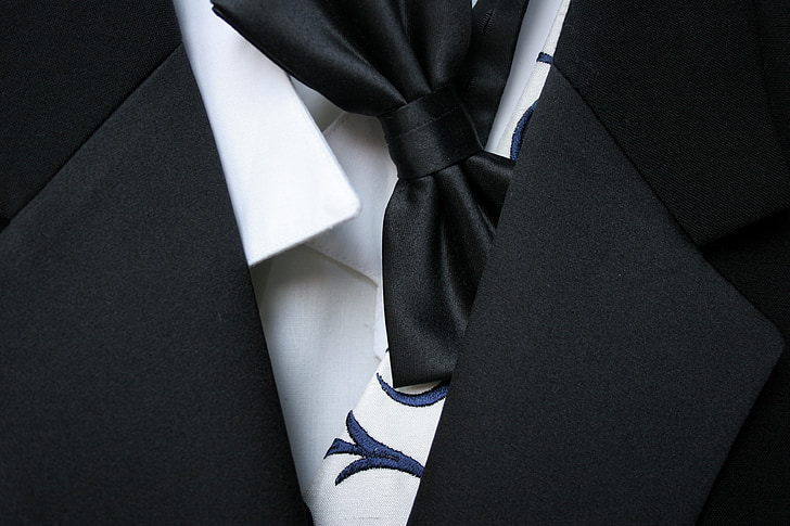 Royalty-Free photo: Black bow tie | PickPik