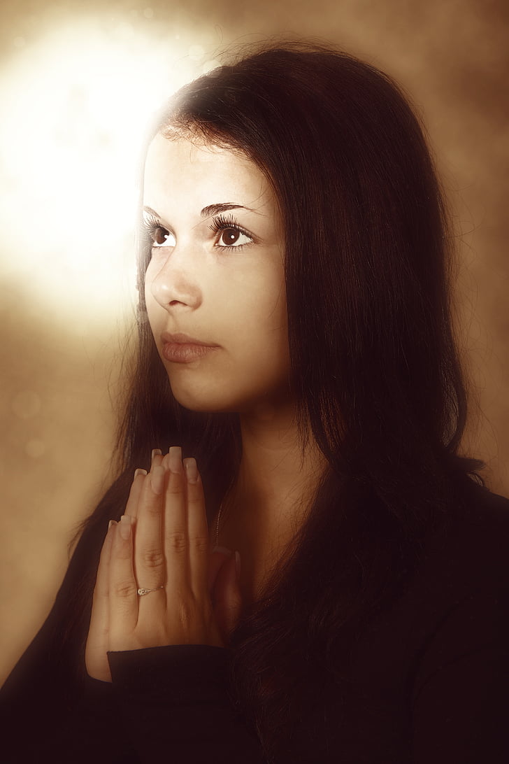 Royalty-Free photo: Woman wearing black tops praying | PickPik