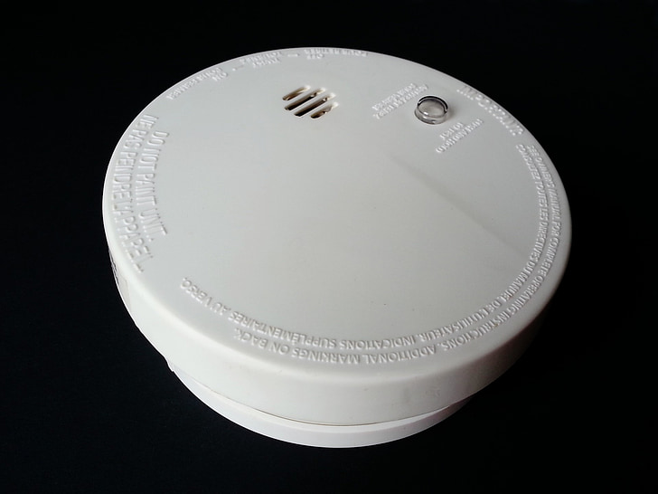 round white wireless handheld electronic device