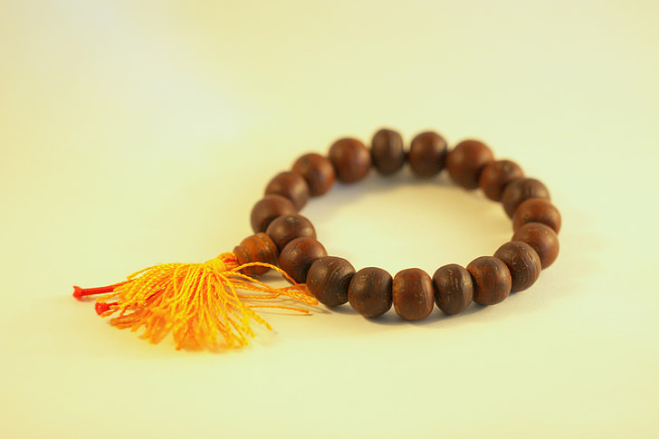 beaded brown bracelet