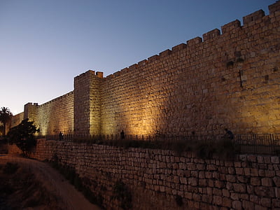 brown battlement brick wall