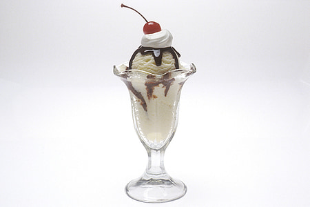 ice cream in glass cup
