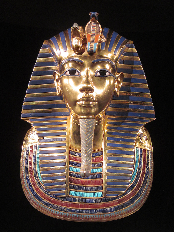 Tutankhamen head bust