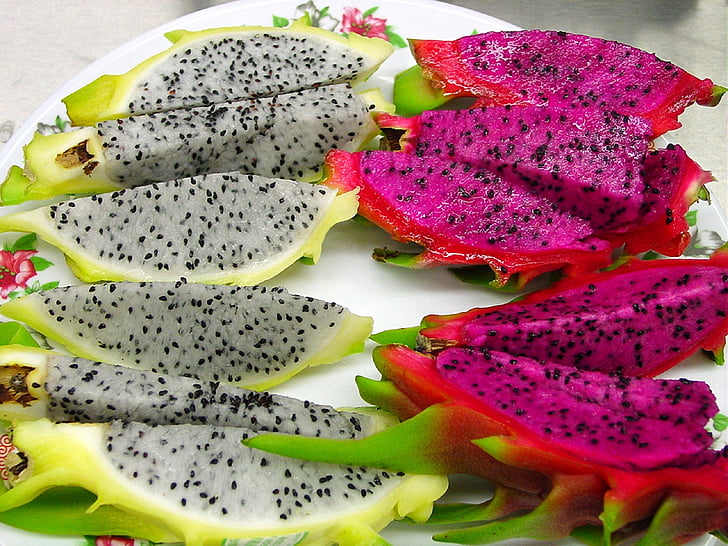 plate of sliced dragon fruits