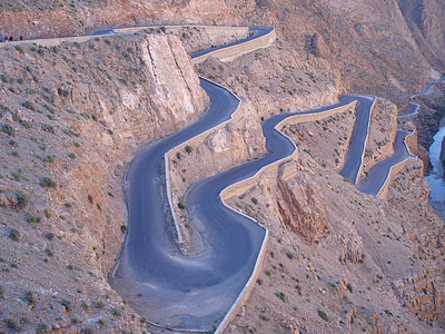 brown spiral road hill