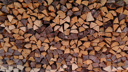 pile of firewoods