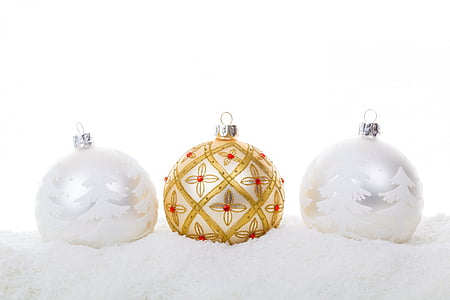 gold and two silver baubles