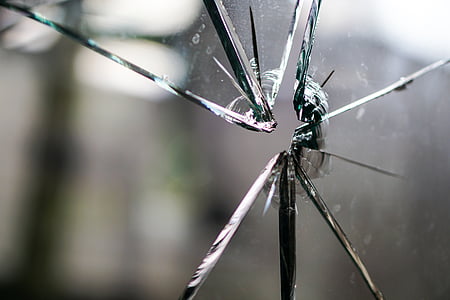shattered glass in focus photography