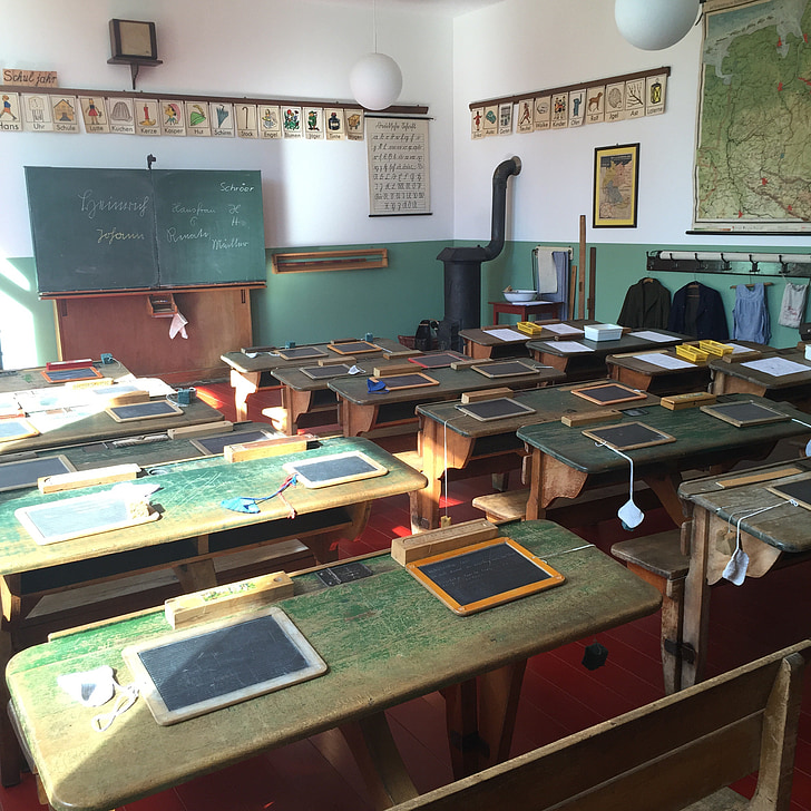 school classroom during daytime