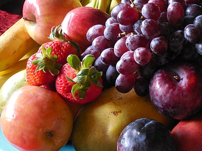 close up photo of variety of fruits
