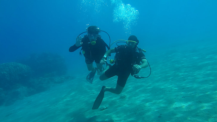 two person scuba diving