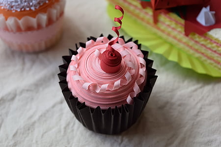 pink and black cupcake